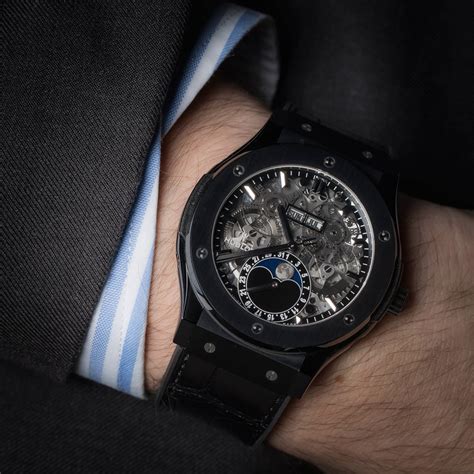 hublot moonphase black magic|Hublot Classic Fusion Aerofusion Moonphase Black .